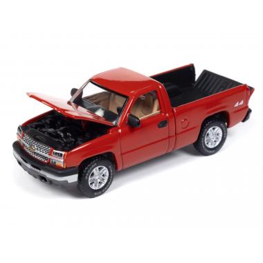 Auto World 2003 Chevrolet Silverado Pickup Truck Victory Red 