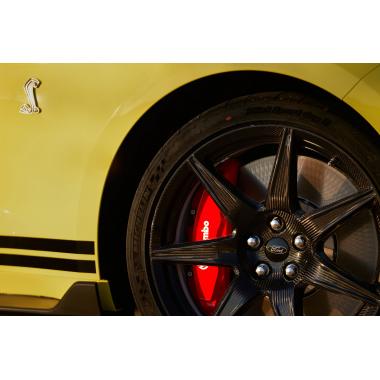 Auto World 2021 Ford Mustang Shelby GT500 Grabber Yellow