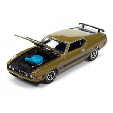  Auto World 1973 Ford Mustang Mach 1 Bright Green Gold Metallic 