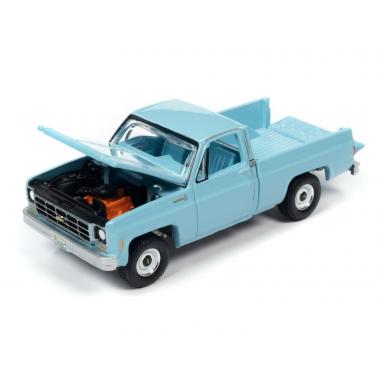 Auto World 1979 Chevrolet C10 Scottsdale Fleetside Pickup Truck Light Blue