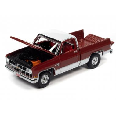 Autoworld 1981 Chevrolet Silverado 10 Fleetside Pickup Red