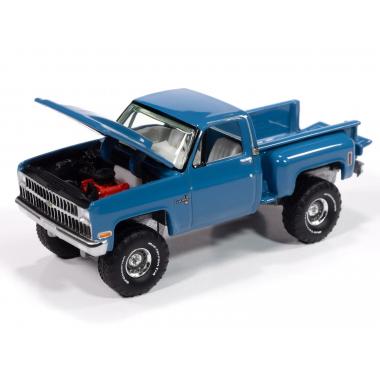 Auto World 1981 Chevrolet Silverado Stepside