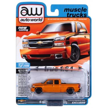 Auto World 2006 Chevy Silverado SS (AW Exclusive) 1:64 Scale Diecast