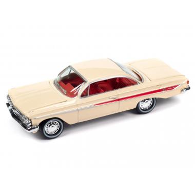 Johnny Lightning Classic Gold 1961 Chevrolet Impala Cream