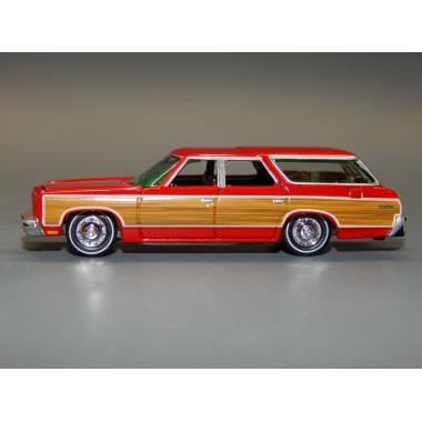 Johnny Lightning 1:64 1973 Chevy Caprice Estate Mijo Exclusives