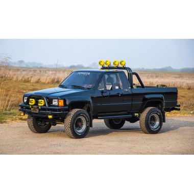 Johnny Lightning Mystery Matinee 1985 Toyota SR5 Pickup
