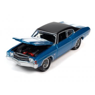 Johnny Ligtning 1971 Chevrolet Chevelle SS 454 Mulsanne Blue Metallic 