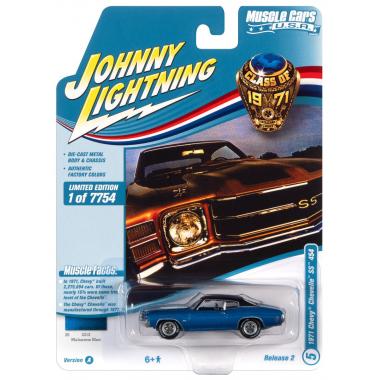 Johnny Ligtning 1971 Chevrolet Chevelle SS 454 Mulsanne Blue Metallic 