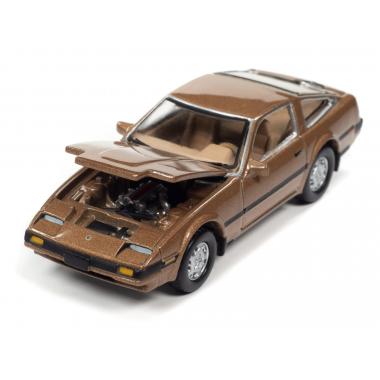 Johnny Lightning 1:64 Classic Gold 1984 Nissan 300 ZX (Aspen Gold Metallic) 