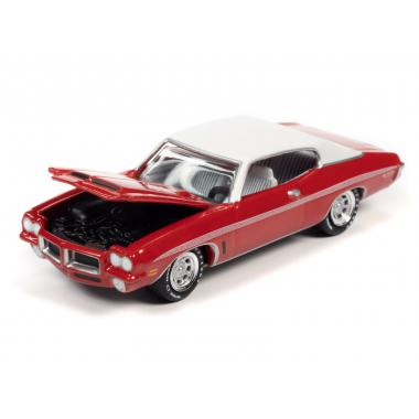 Johnny Lightning 1972 Pontiac GTO Cardinal Red