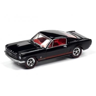 Johnny Lightning 1965 Ford Mustang Fastback GT Raven Black 