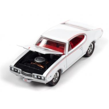 Johnny Lightning 1968 Oldsmobile Cutlass W31 Ram Rod White with Red Pin Stripes 
