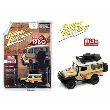 Johnny Lightning 1:64 - 1980 Toyota Land Cruiser