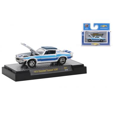 M2 Machines 1972 Chevrolet Camaro Z/28 Pearl White Frostbite
