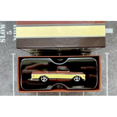 Hot Wheels RLC Exclusive 1969 Chevy C-10