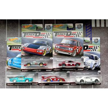 Hot Wheels 2016 Car Culture Track Day Premium
