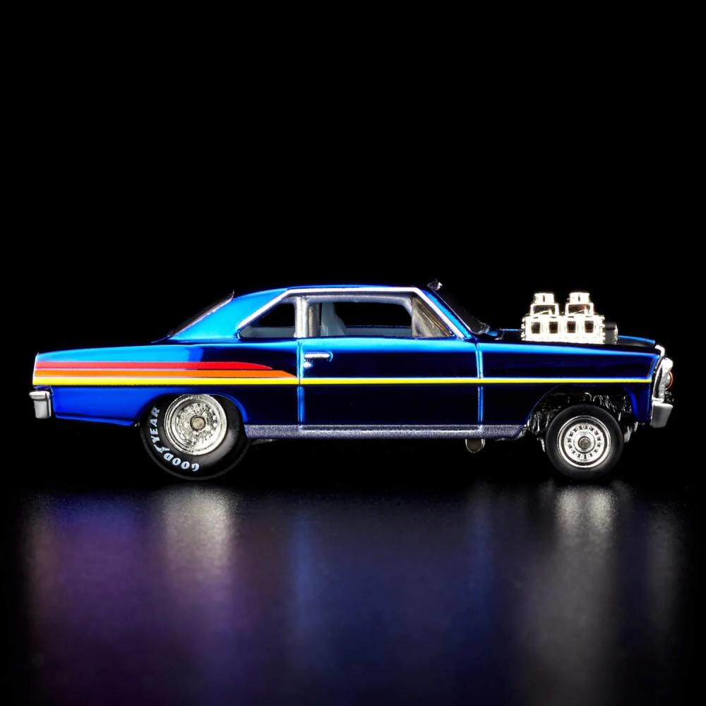 Hot Wheels Collectors RLC Exclusive '66 Super Nova